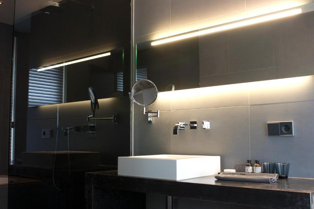 Commune Suites Amsterdam Phòng bức ảnh